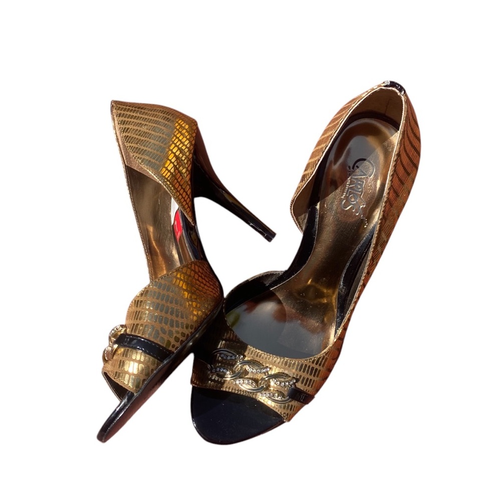 Carlos Santana Elegant Gold and Black Women's Heels